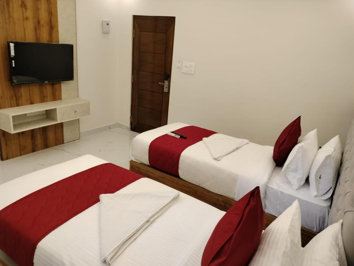 Mayuri Residency Hotel Attibele Exteriér fotografie