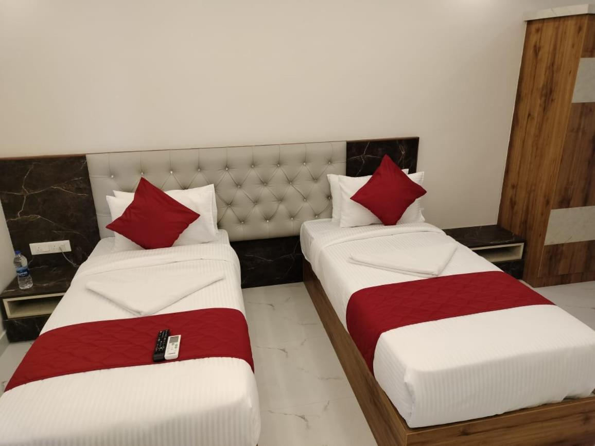 Mayuri Residency Hotel Attibele Exteriér fotografie